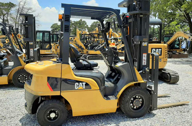 • Maquinaria industrial
• Mantenimiento preventivo y correctivo de montacargas
• Maquinaria agrícola
• Compra, venta y renta de montacargas
• Mantenimiento y reparaciones de línea automotriz
• Importación de repuestos
• Logística de carga y descarga
• Trabajo de pintura a maquinaria industrial
• Servicio de torno
• Capacitación del personal para el buen uso de montacargas